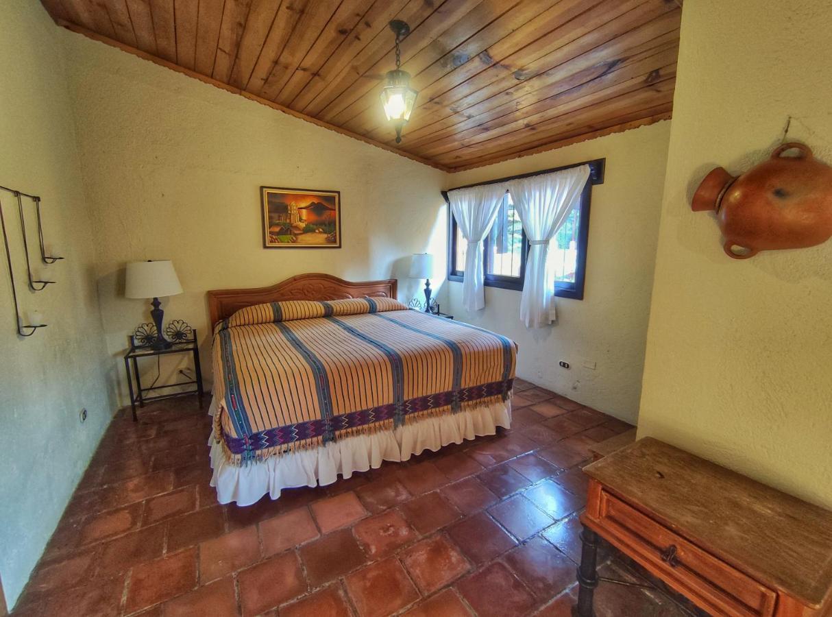 Hotel Toliman San Lucas Tolimán Extérieur photo