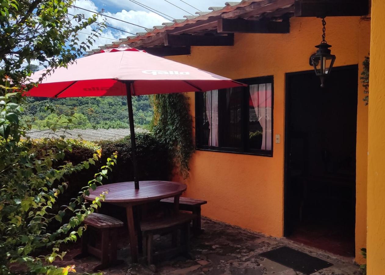Hotel Toliman San Lucas Tolimán Extérieur photo
