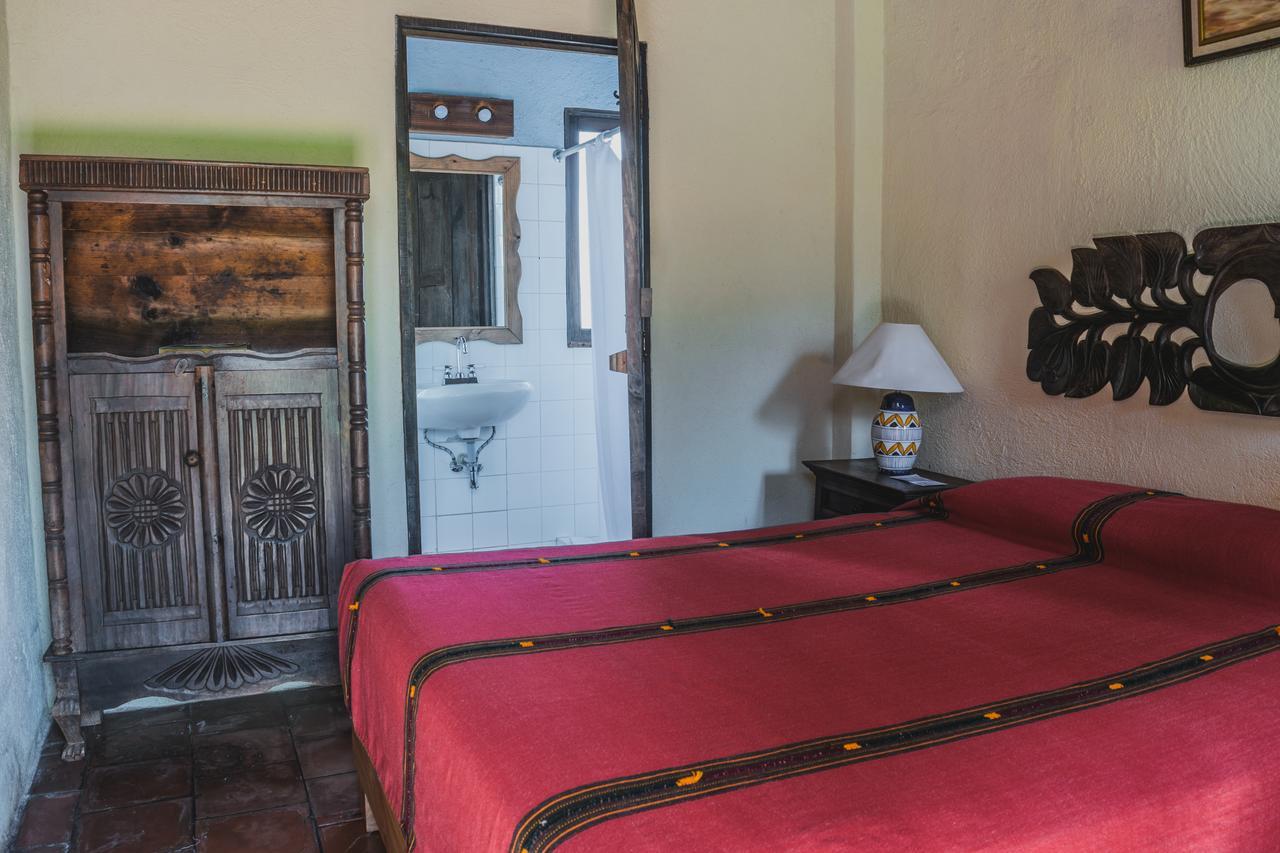Hotel Toliman San Lucas Tolimán Extérieur photo